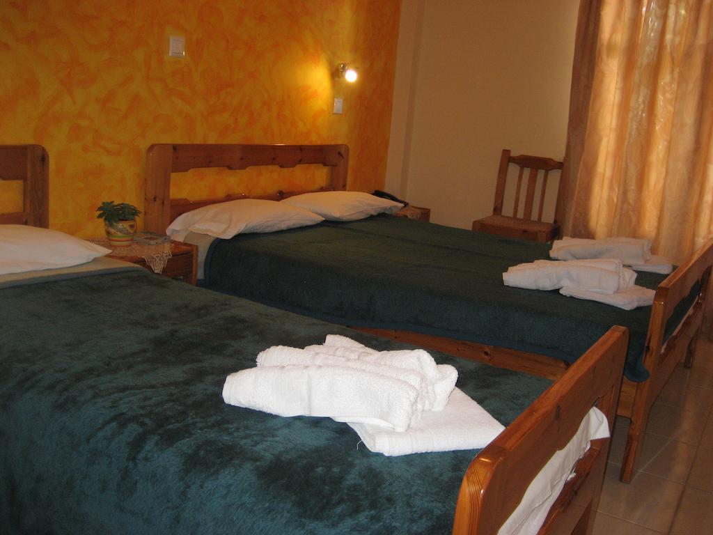Thalia Hotel Palekastro Buitenkant foto
